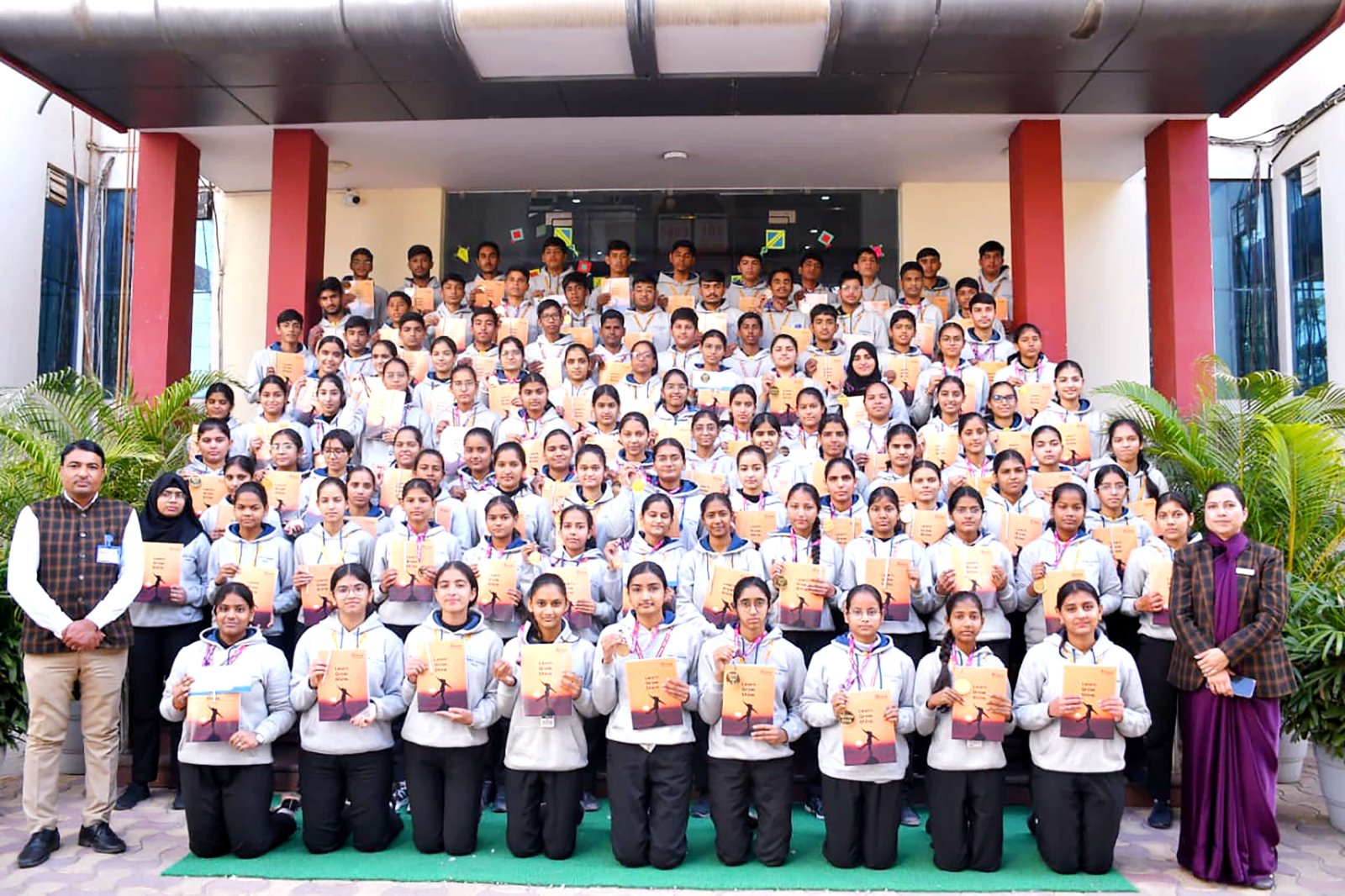 Award Ceremony & Motivational Seminar at Prince School, Palwas Road, Campus